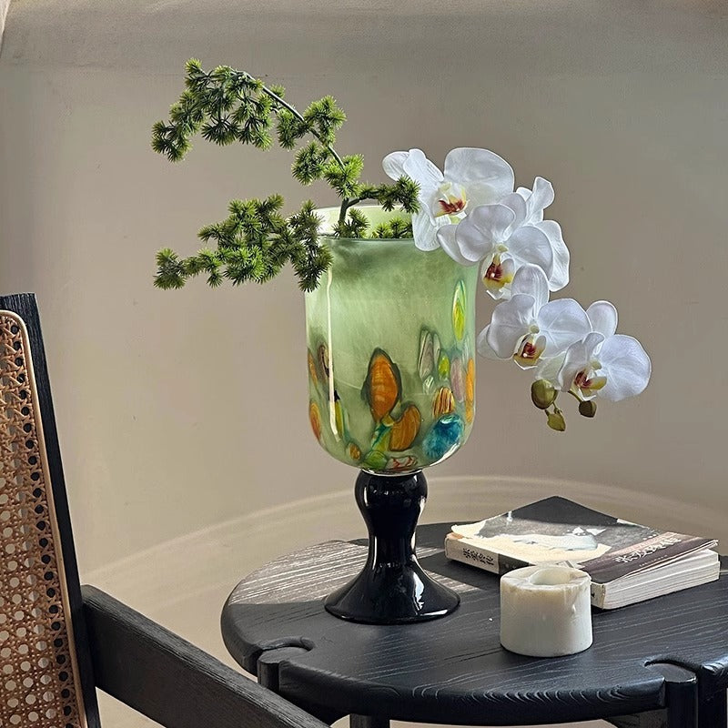 'Onyx Feather' Footed Glass Vase